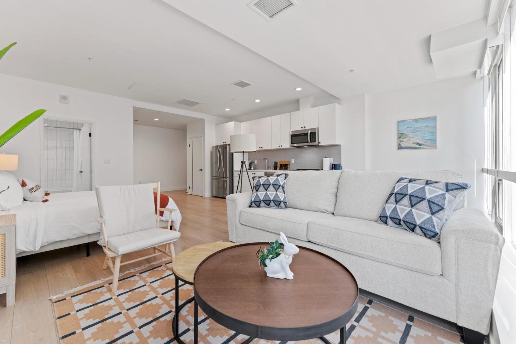 Hotel Stylish Downtown La Getaway - Prime Location On Wilshire Blvd! à Los Angeles Extérieur photo